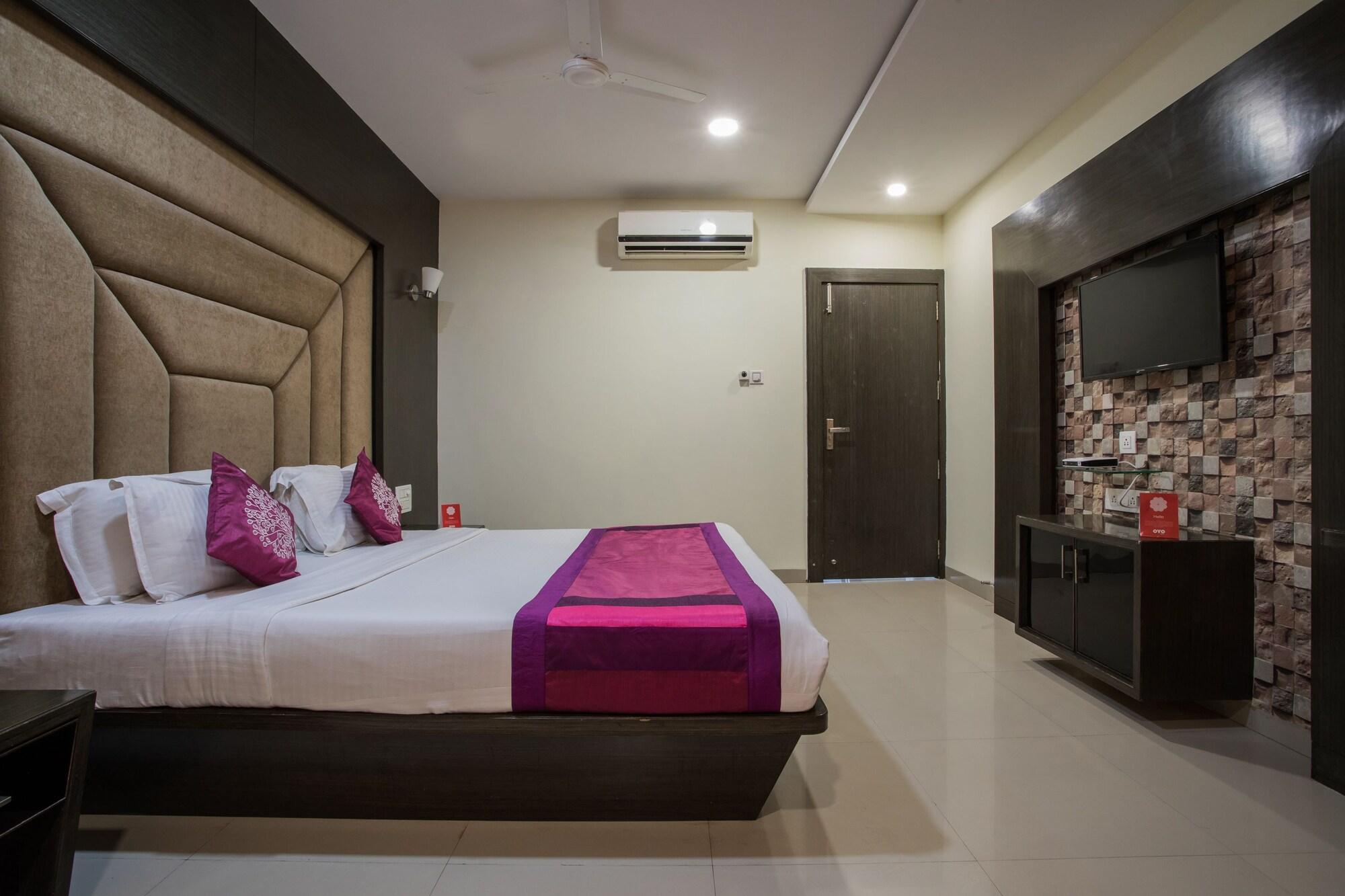 Capital O 1546 The Sensation Hotel Indore Ngoại thất bức ảnh