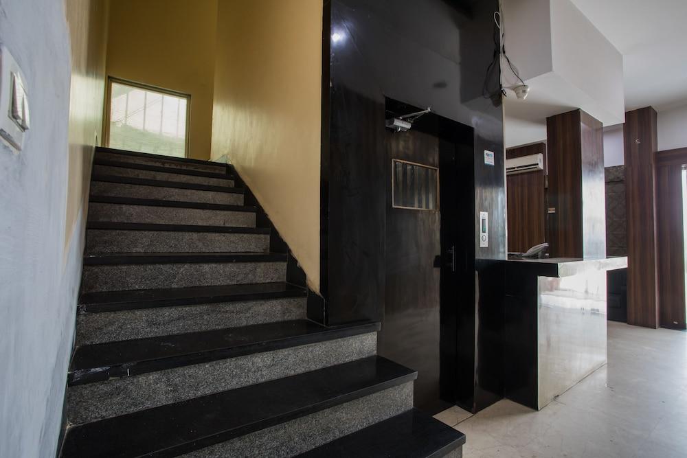 Capital O 1546 The Sensation Hotel Indore Ngoại thất bức ảnh
