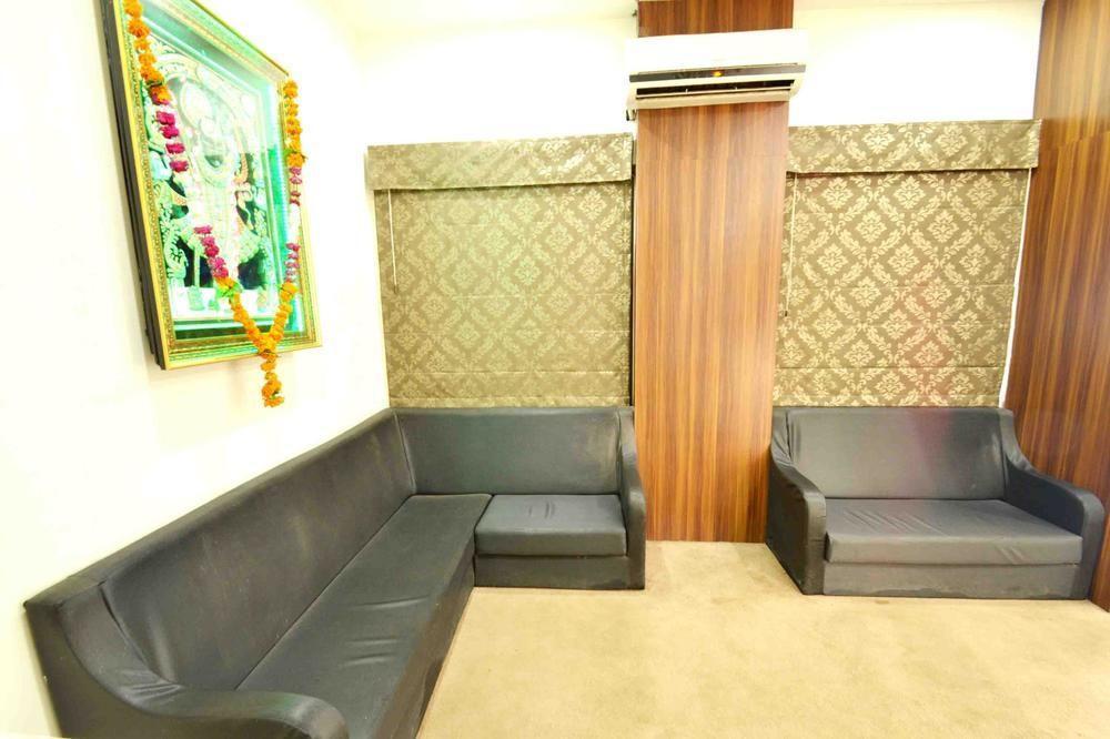 Capital O 1546 The Sensation Hotel Indore Ngoại thất bức ảnh