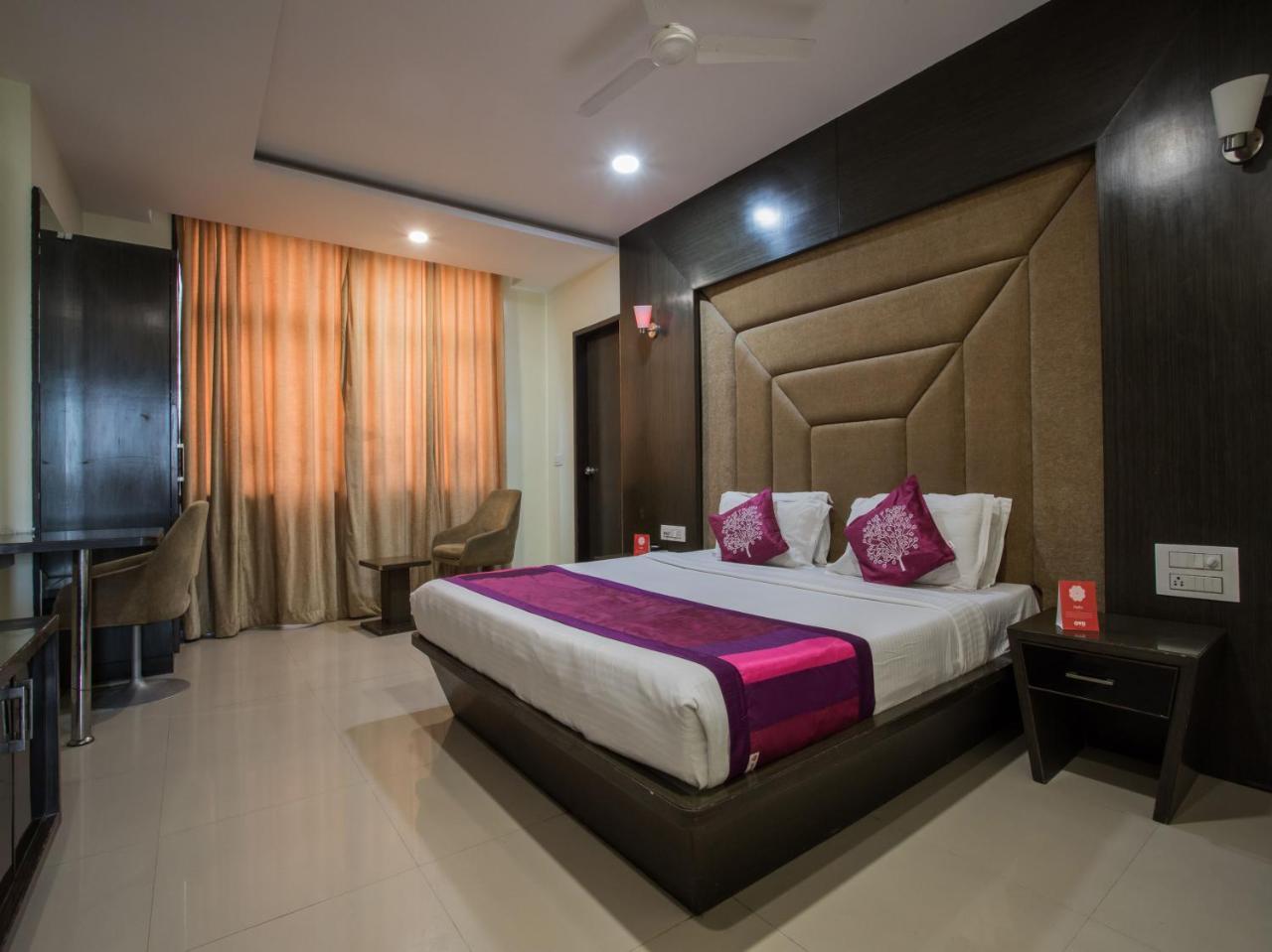 Capital O 1546 The Sensation Hotel Indore Ngoại thất bức ảnh